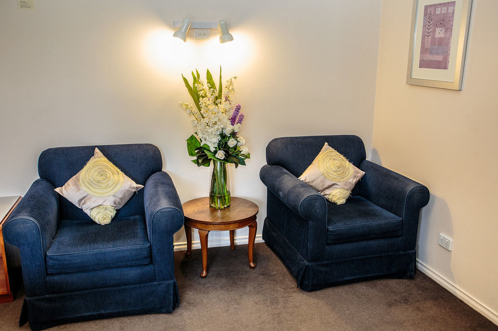 Tumut Valley Motel Pet Friendly Dış mekan fotoğraf